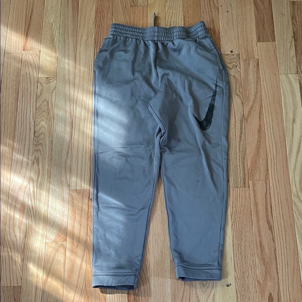 Nike Sweatpants Boys Large Gray Black Logo Fleece Joggers Athletic